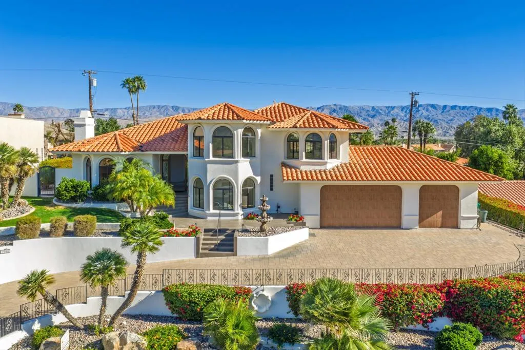 79840 Bermuda Dunes Drive, Indio, California 92203 home-pic-1