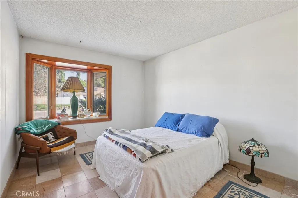 579 Golden Prados, Diamond Bar, California 91765 home-pic-21