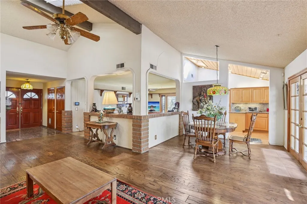 579 Golden Prados, Diamond Bar, California 91765 home-pic-9