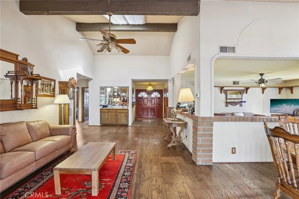 579 Golden Prados, Diamond Bar, California 91765 home-pic-8