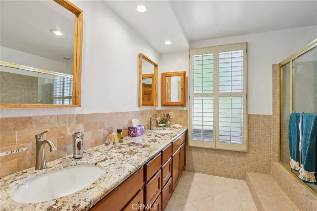 579 Golden Prados, Diamond Bar, California 91765 home-pic-28