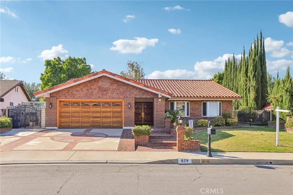 579 Golden Prados, Diamond Bar, California 91765 home-pic-3