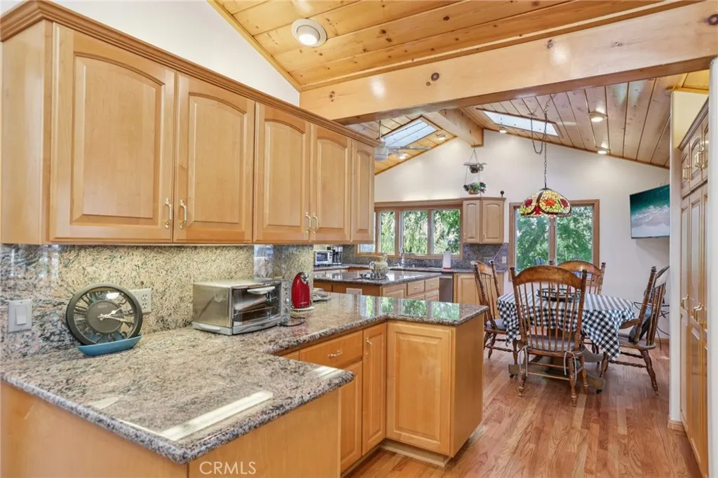 579 Golden Prados, Diamond Bar, California 91765 home-pic-18
