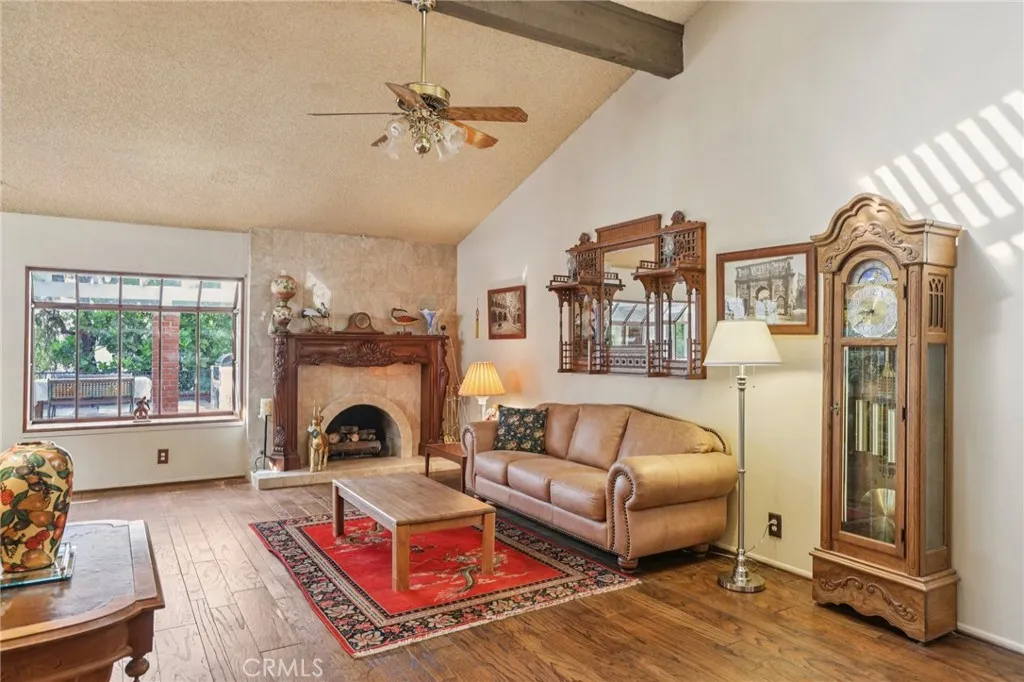 579 Golden Prados, Diamond Bar, California 91765 home-pic-6