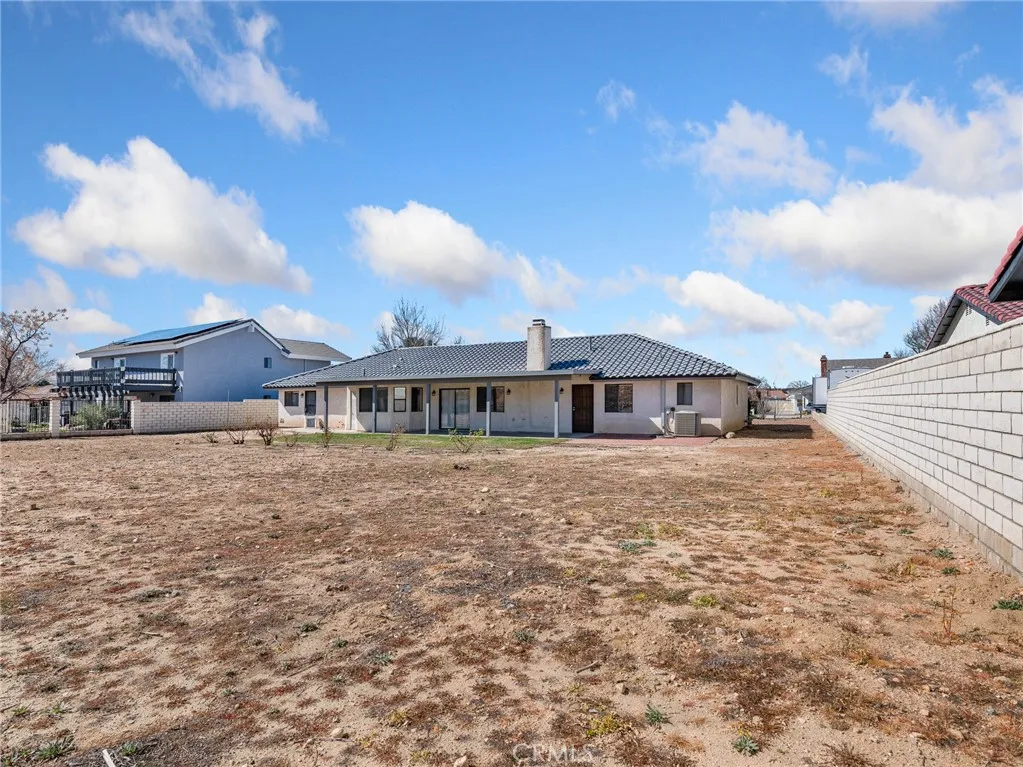 12635 Sorrel Drive, Apple Valley, California 92308 home-pic-30
