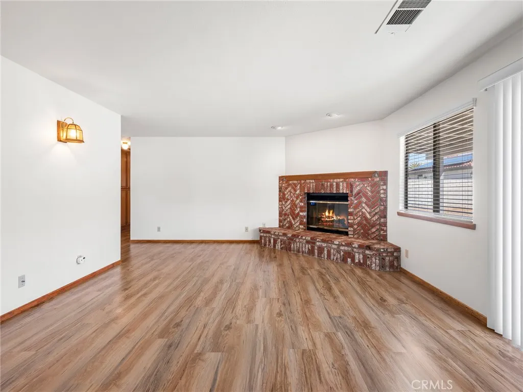 12635 Sorrel Drive, Apple Valley, California 92308 home-pic-6