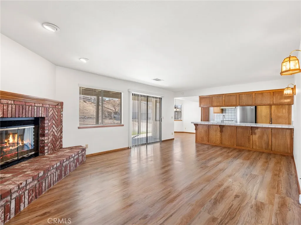 12635 Sorrel Drive, Apple Valley, California 92308 home-pic-5