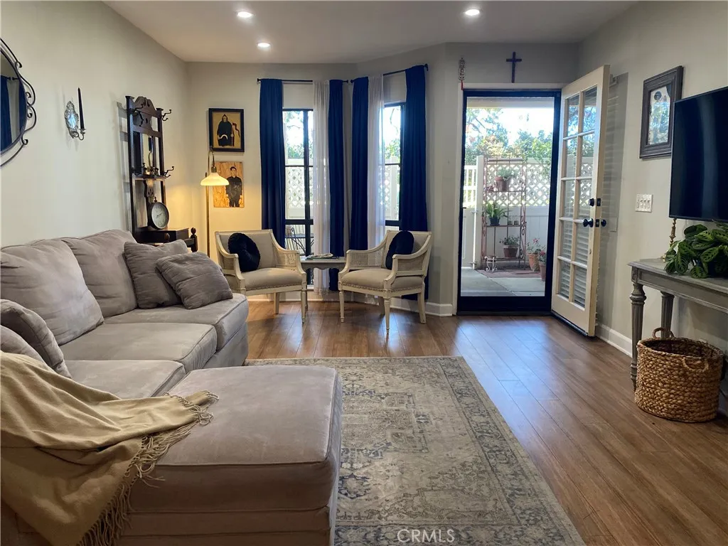 2111 Cheyenne 5, Fullerton, California 92833 home-pic-1