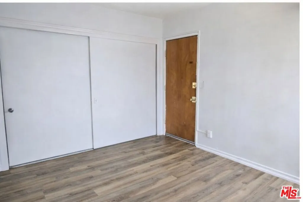 7000 S La Cienega Boulevard 28, Inglewood, California 90302 home-pic-4