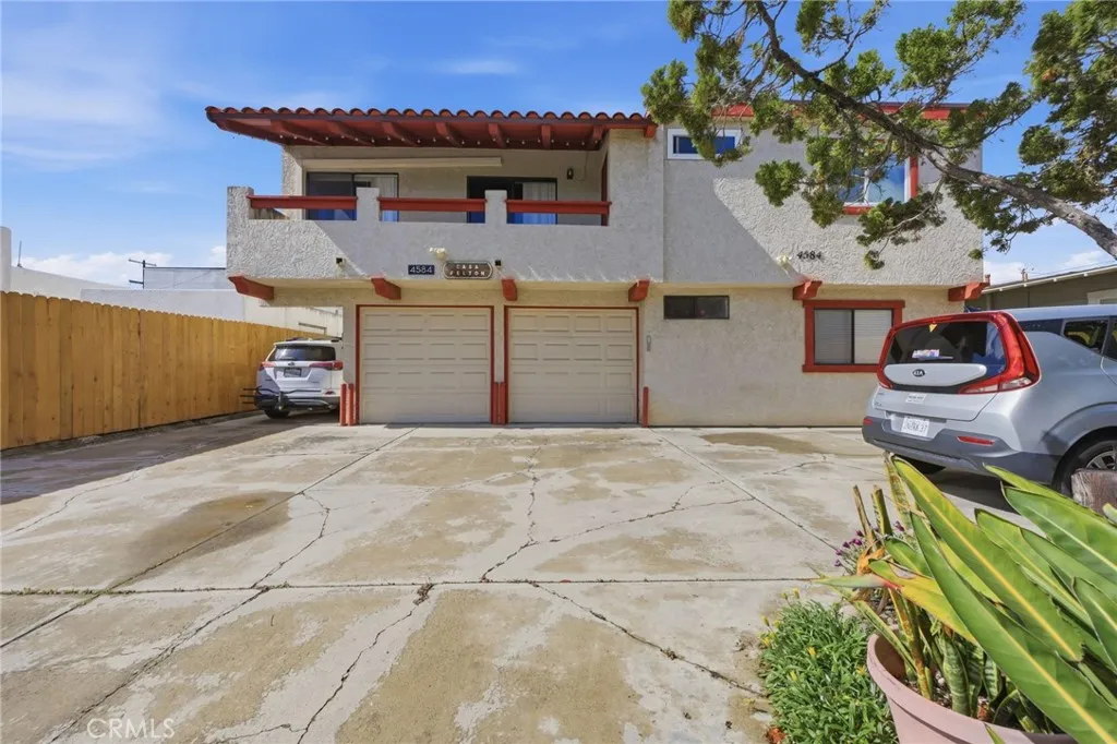 4584 Felton St 3, San Diego, California 92116 home-pic-40