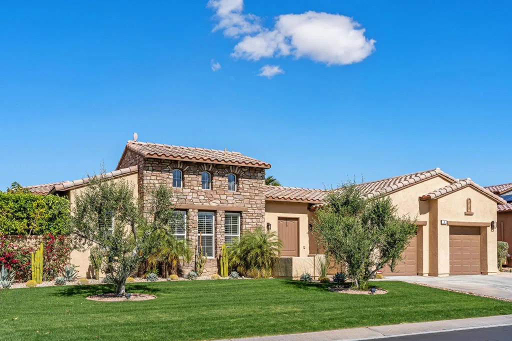 4 Via Santo Tomas Drive, Rancho Mirage, California 92270 home-pic-3