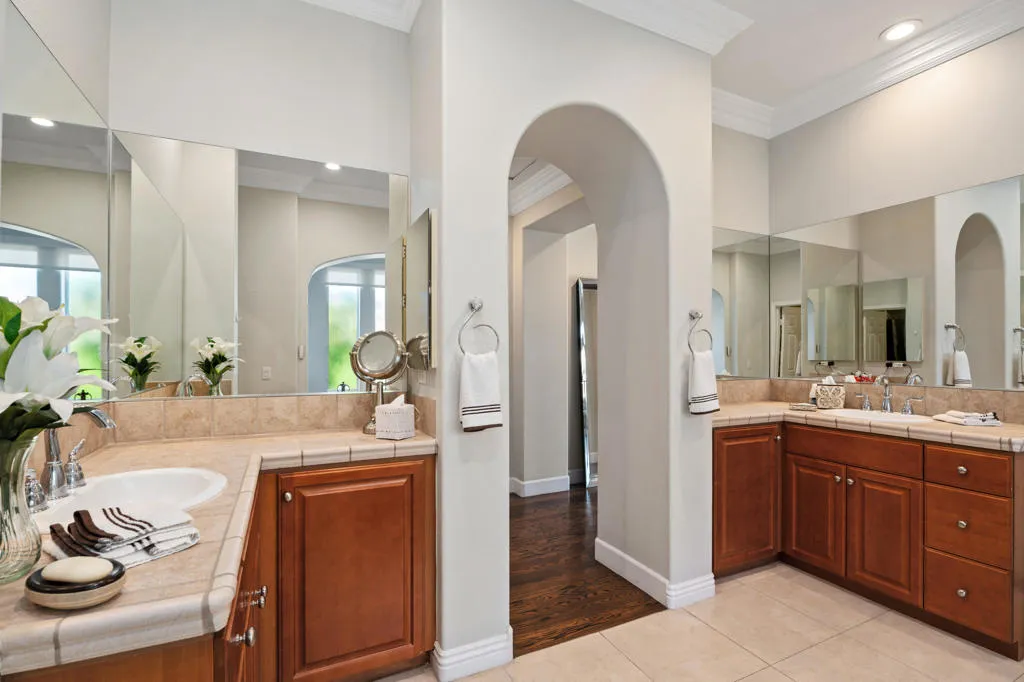 4 Via Santo Tomas Drive, Rancho Mirage, California 92270 home-pic-32