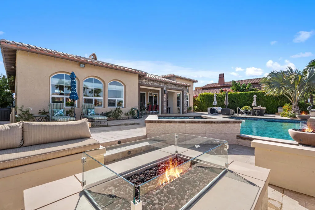 4 Via Santo Tomas Drive, Rancho Mirage, California 92270 home-pic-47