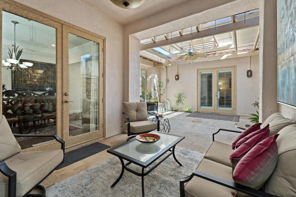 4 Via Santo Tomas Drive, Rancho Mirage, California 92270 home-pic-9