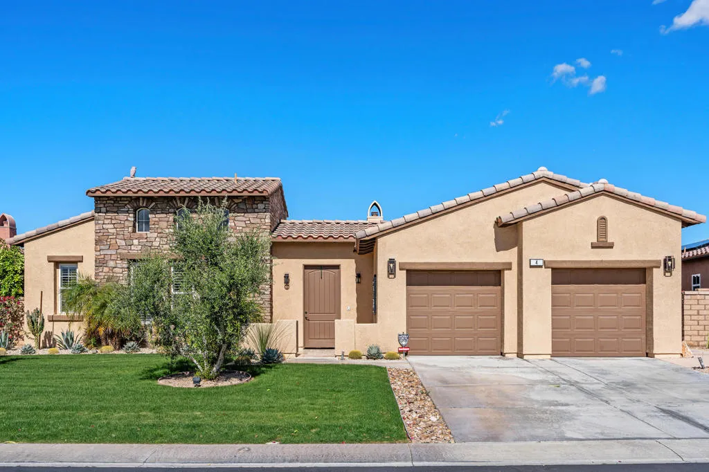 4 Via Santo Tomas Drive, Rancho Mirage, California 92270 home-pic-2