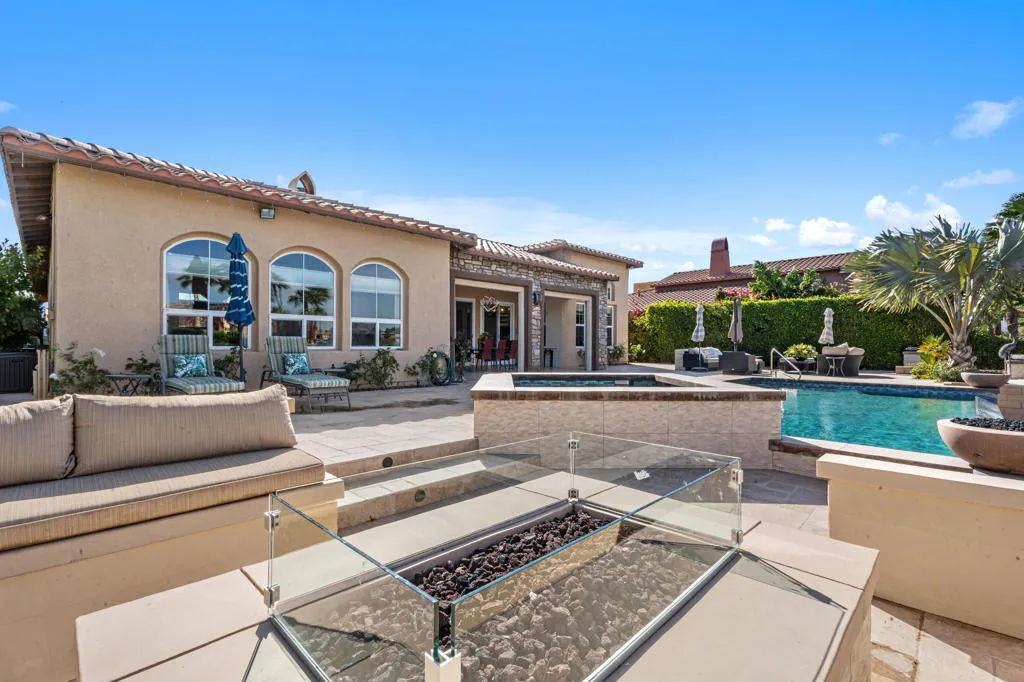 4 Via Santo Tomas Drive, Rancho Mirage, California 92270 home-pic-46
