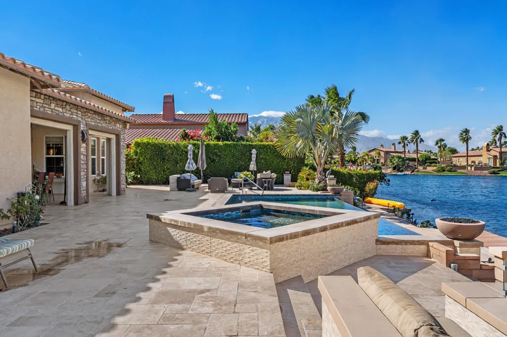 4 Via Santo Tomas Drive, Rancho Mirage, California 92270 home-pic-41