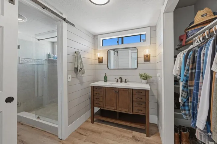 929 Pepper Tree Lane, Fallbrook, California 92028
