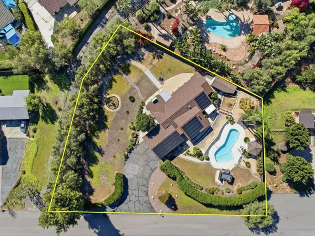 929 Pepper Tree Lane, Fallbrook, California 92028