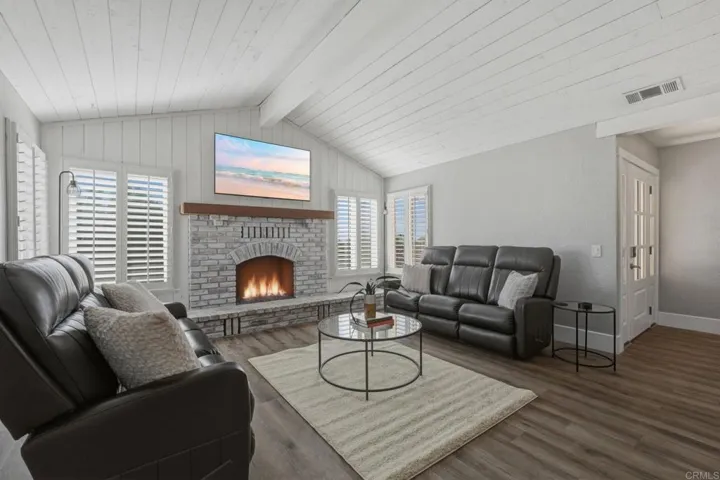 929 Pepper Tree Lane, Fallbrook, California 92028