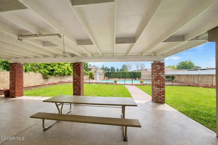 E8256C93-07F7-41CE-8265-3888469C6C10