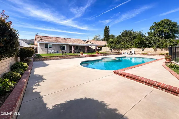 58E11F98-6386-43BB-91C5-1B567916F73B