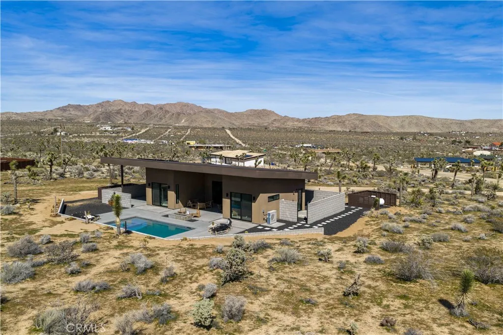 6738 Saddleback, Joshua Tree, California 92252 home-pic-34