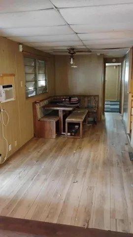 Dinning Rm