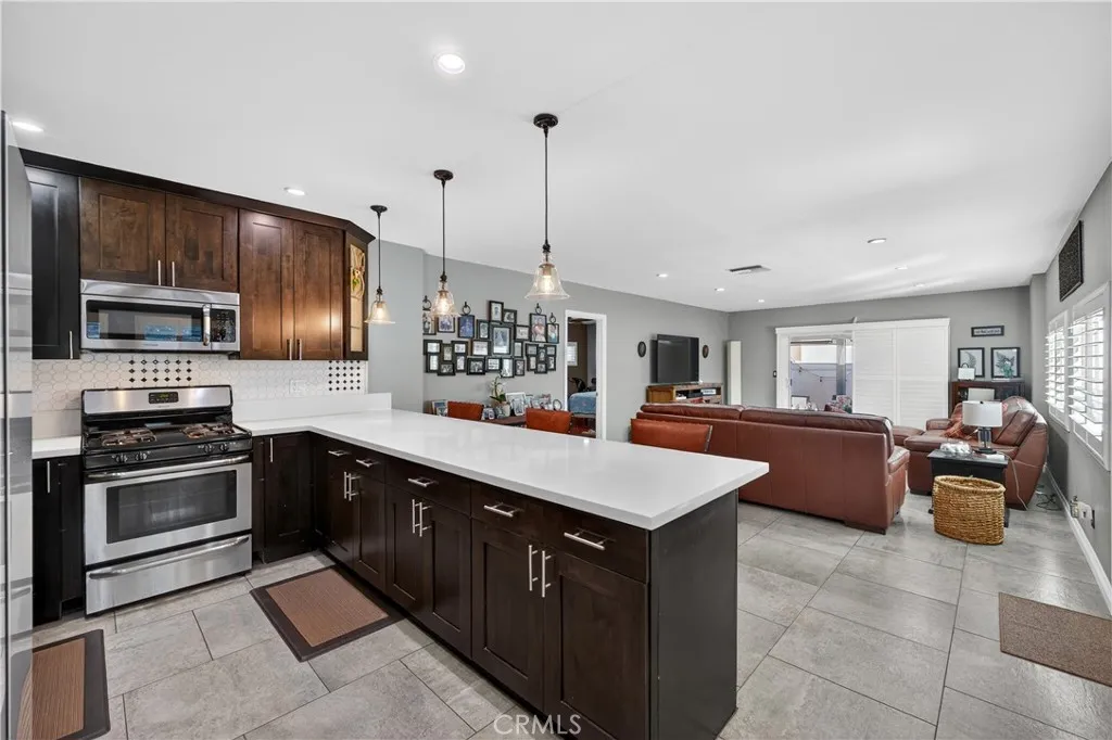 4738 Palo Verde, Lakewood, California 90713 home-pic-13