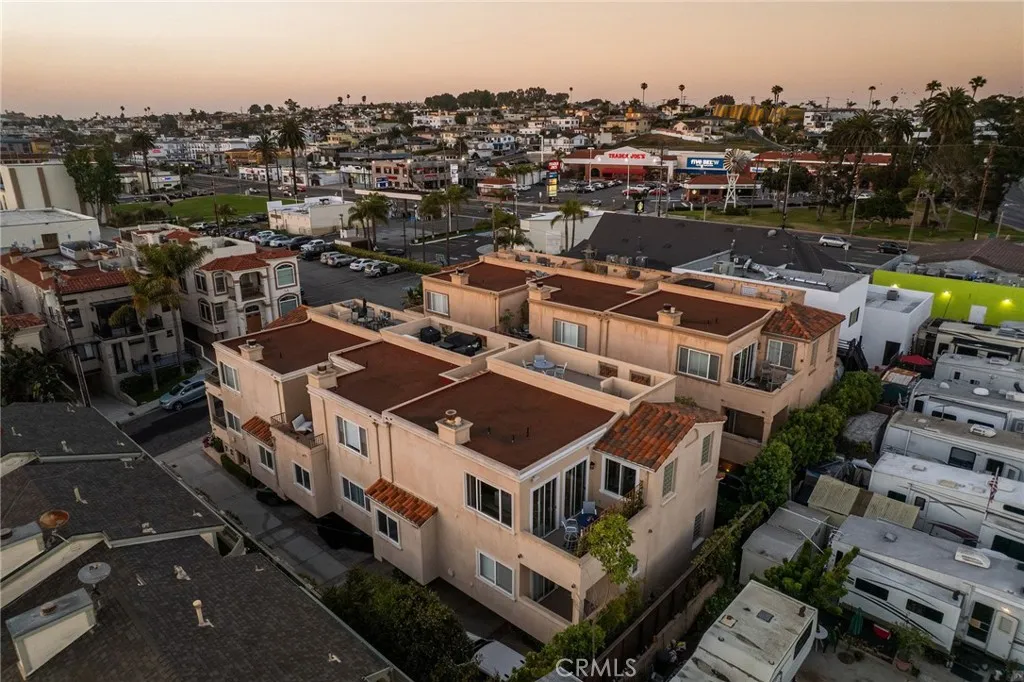 710 11th Street, Hermosa Beach, California 90254 home-pic-60