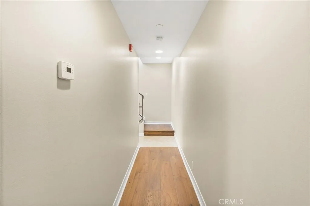 710 11th Street, Hermosa Beach, California 90254 home-pic-29