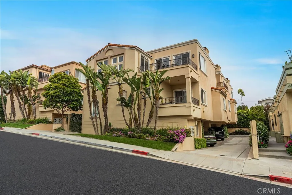 710 11th Street, Hermosa Beach, California 90254 home-pic-3