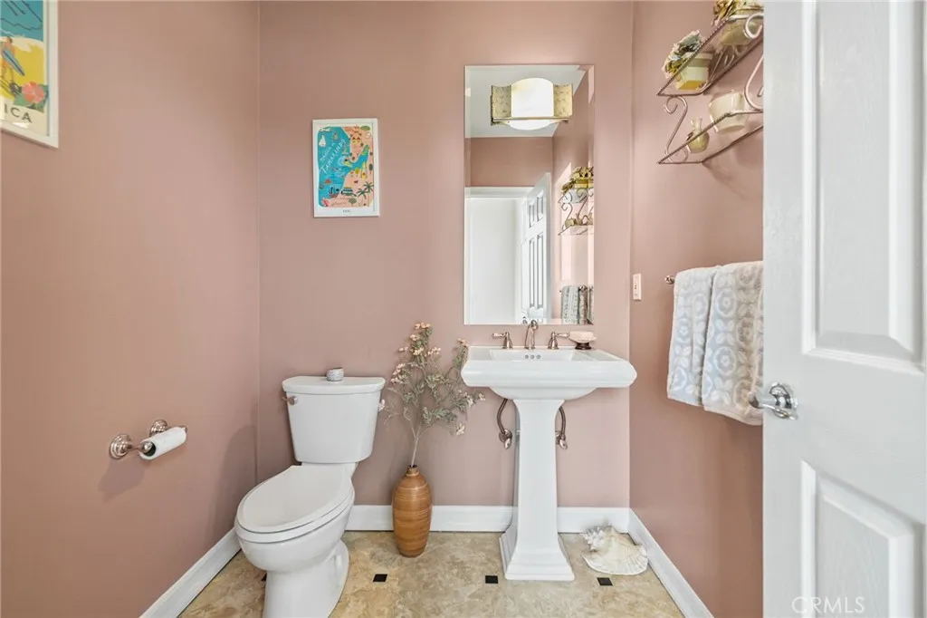 710 11th Street, Hermosa Beach, California 90254 home-pic-27