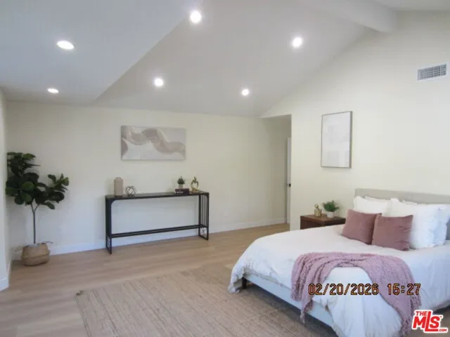 2615 Woodstock Lane, Burbank, California 91504