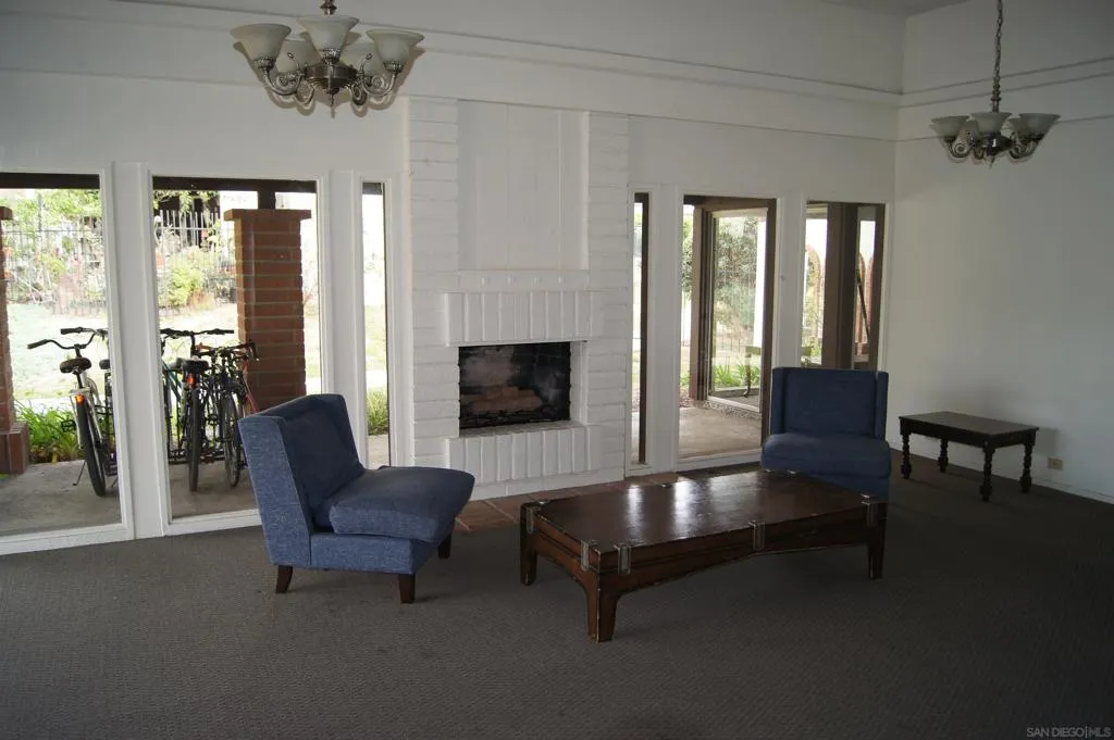 6878 Navajo Rd 104, San Diego, California 92119 home-pic-33