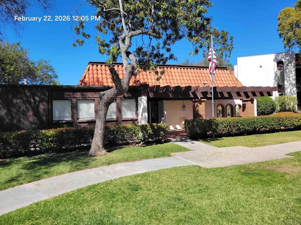 6878 Navajo Rd 104, San Diego, California 92119 home-pic-27