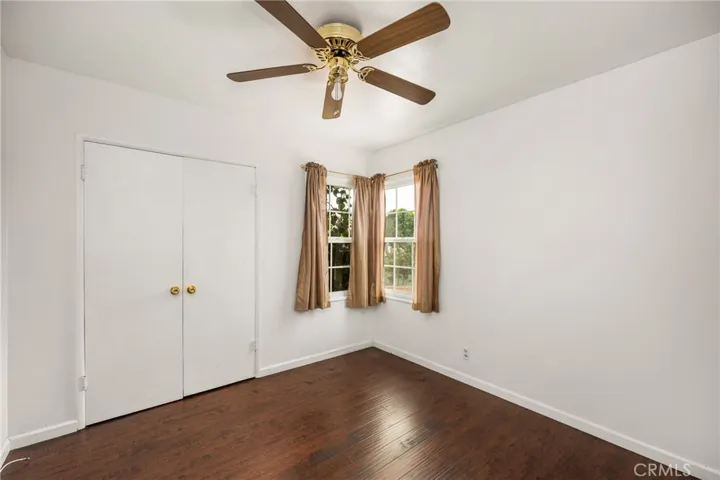 Third bedroom with double door closet
