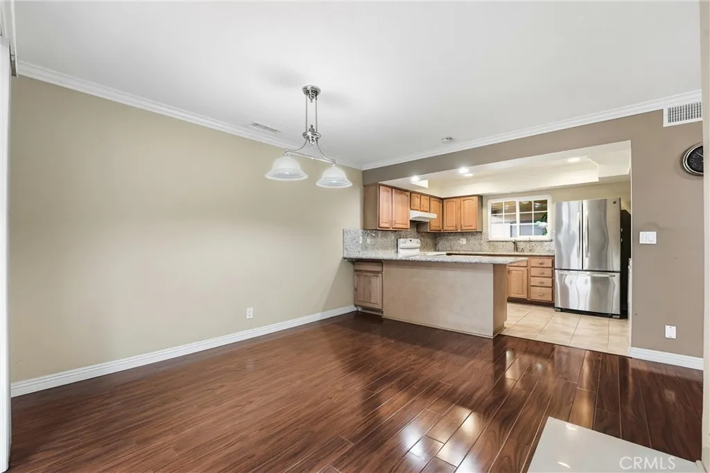 1036 E Trenton, Orange, California 92867 home-pic-10