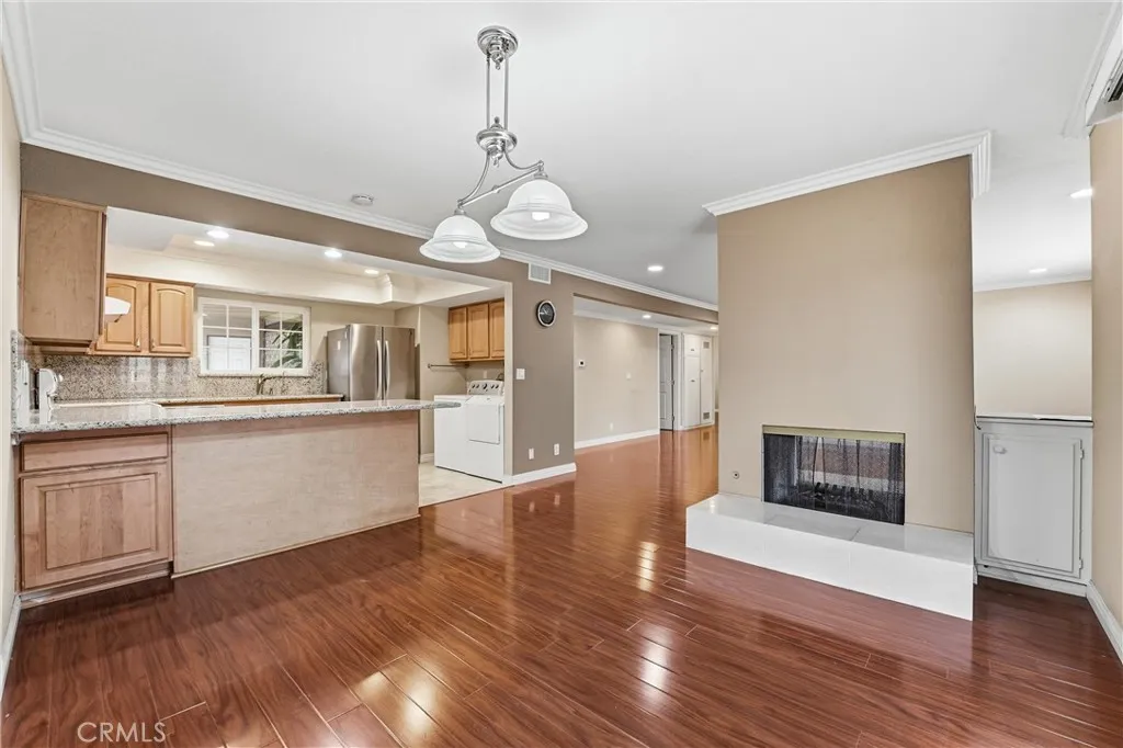 1036 E Trenton, Orange, California 92867 home-pic-9