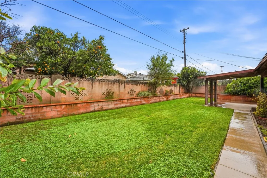 1036 E Trenton, Orange, California 92867 home-pic-17