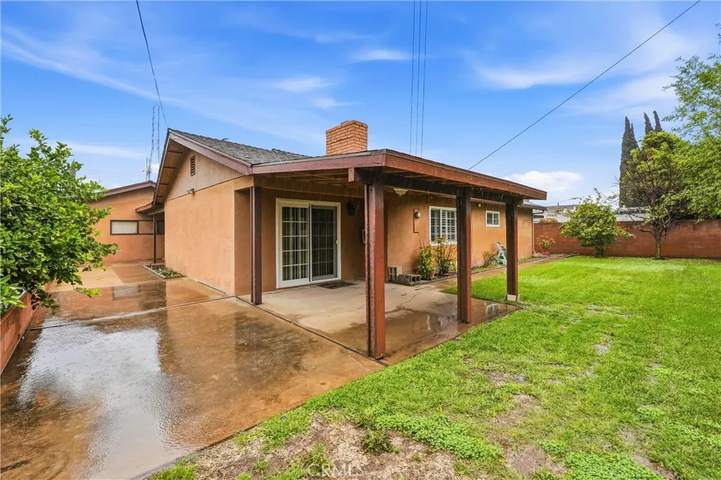 1036 E Trenton, Orange, California 92867 home-pic-18