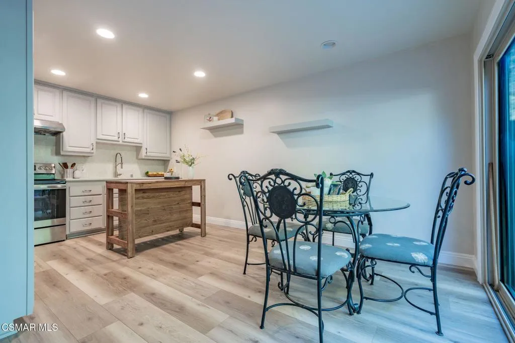2291 Moss Court, Westlake Village, California 91362 home-pic-11