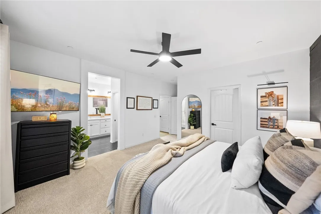 37521 Coffeeberry Court, Murrieta, California 92563 home-pic-16