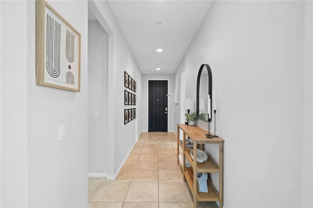 37521 Coffeeberry Court, Murrieta, California 92563 home-pic-5