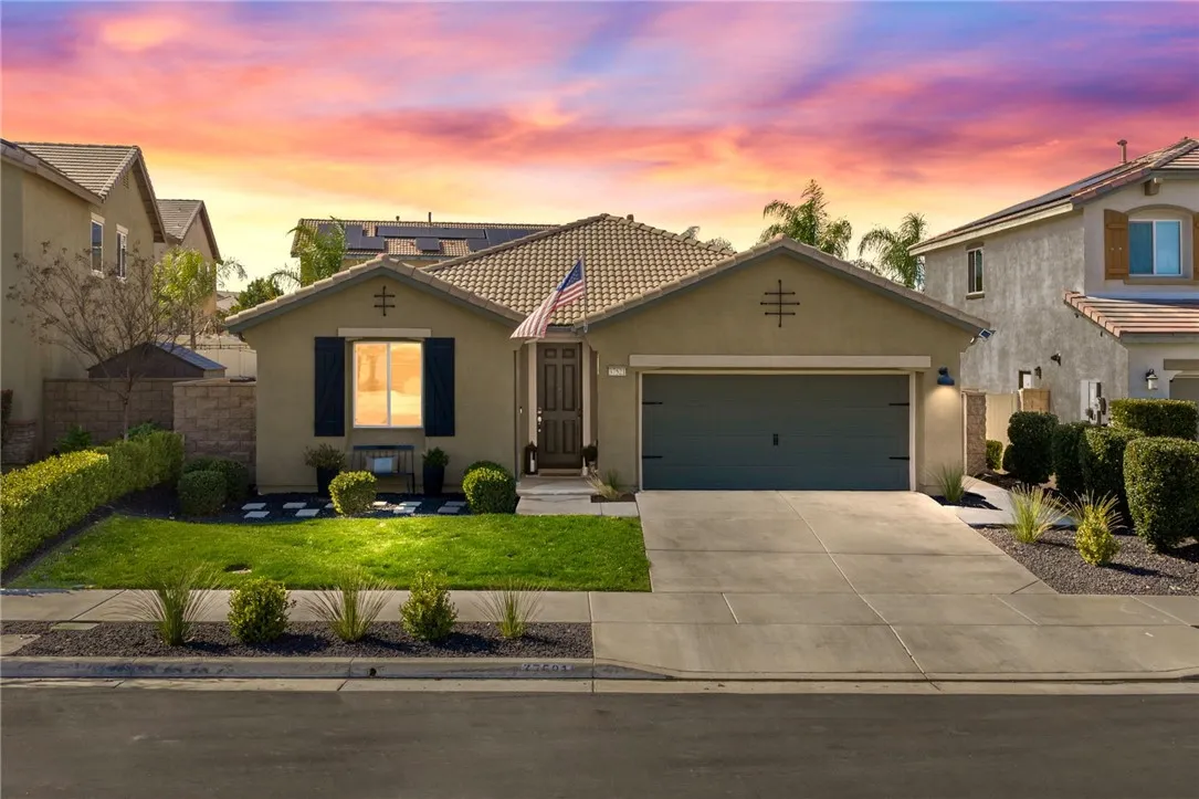 37521 Coffeeberry Court, Murrieta, California 92563 home-pic-1