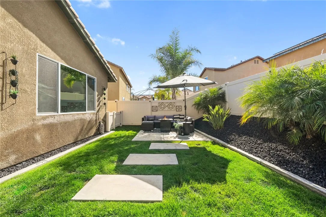 37521 Coffeeberry Court, Murrieta, California 92563 home-pic-28