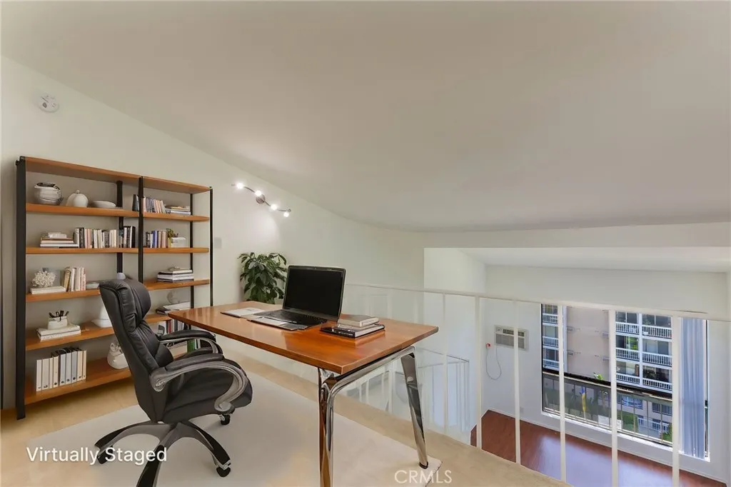 1440 Veteran Avenue 601, Los Angeles, California 90024 home-pic-22
