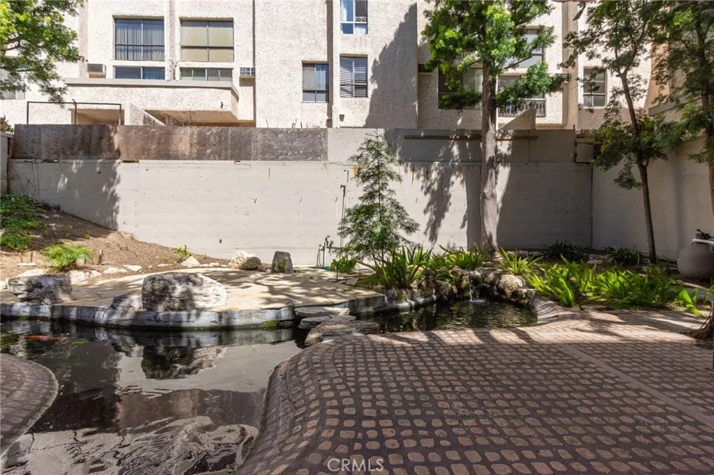 1440 Veteran Avenue 601, Los Angeles, California 90024 home-pic-31