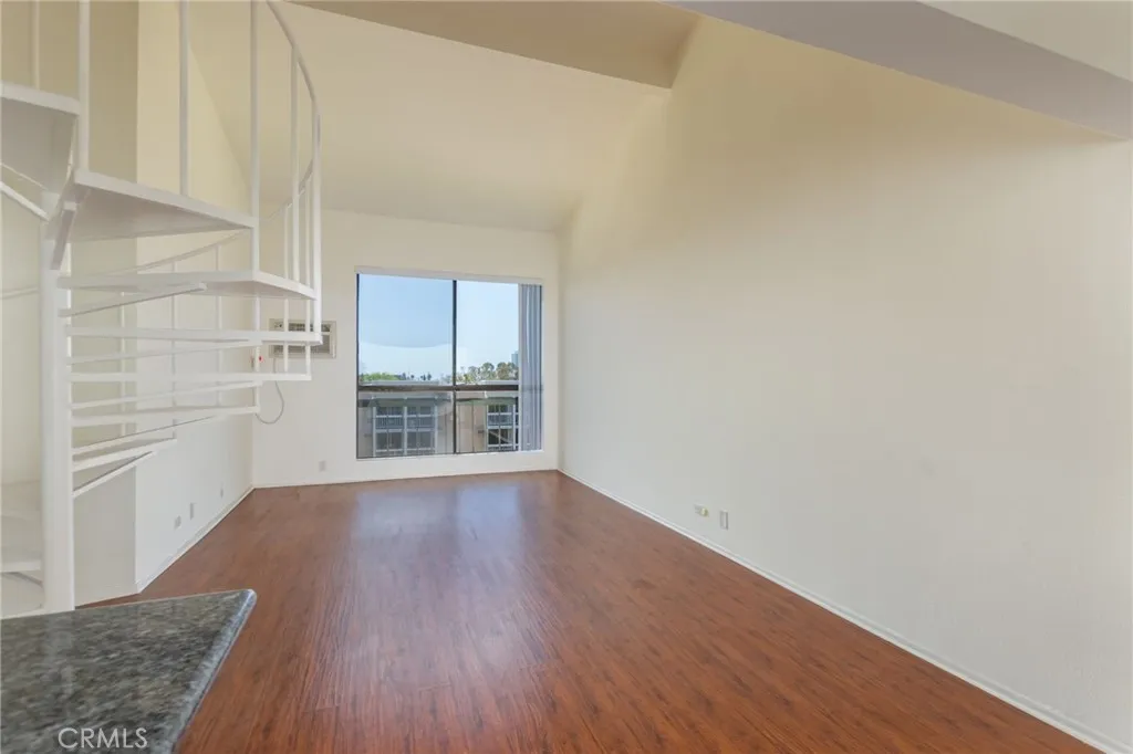 1440 Veteran Avenue 601, Los Angeles, California 90024 home-pic-17