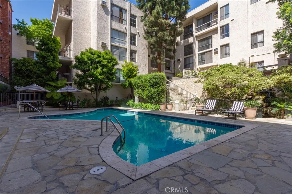 1440 Veteran Avenue 601, Los Angeles, California 90024 home-pic-32